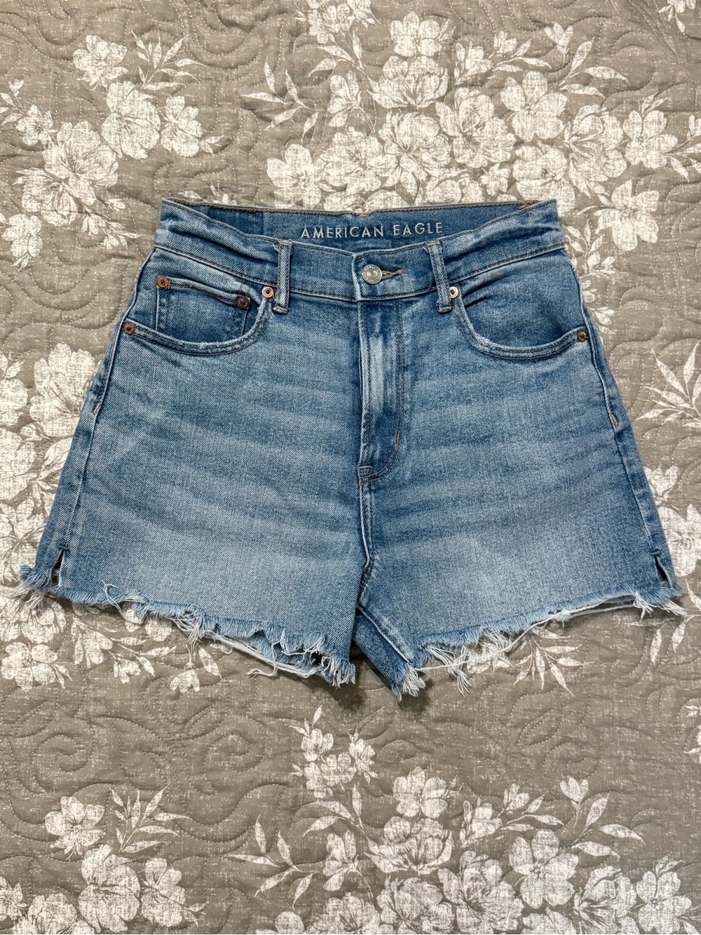 AE shorts
